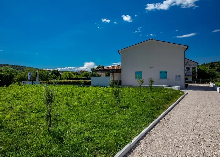 Apartma Stara Maslina