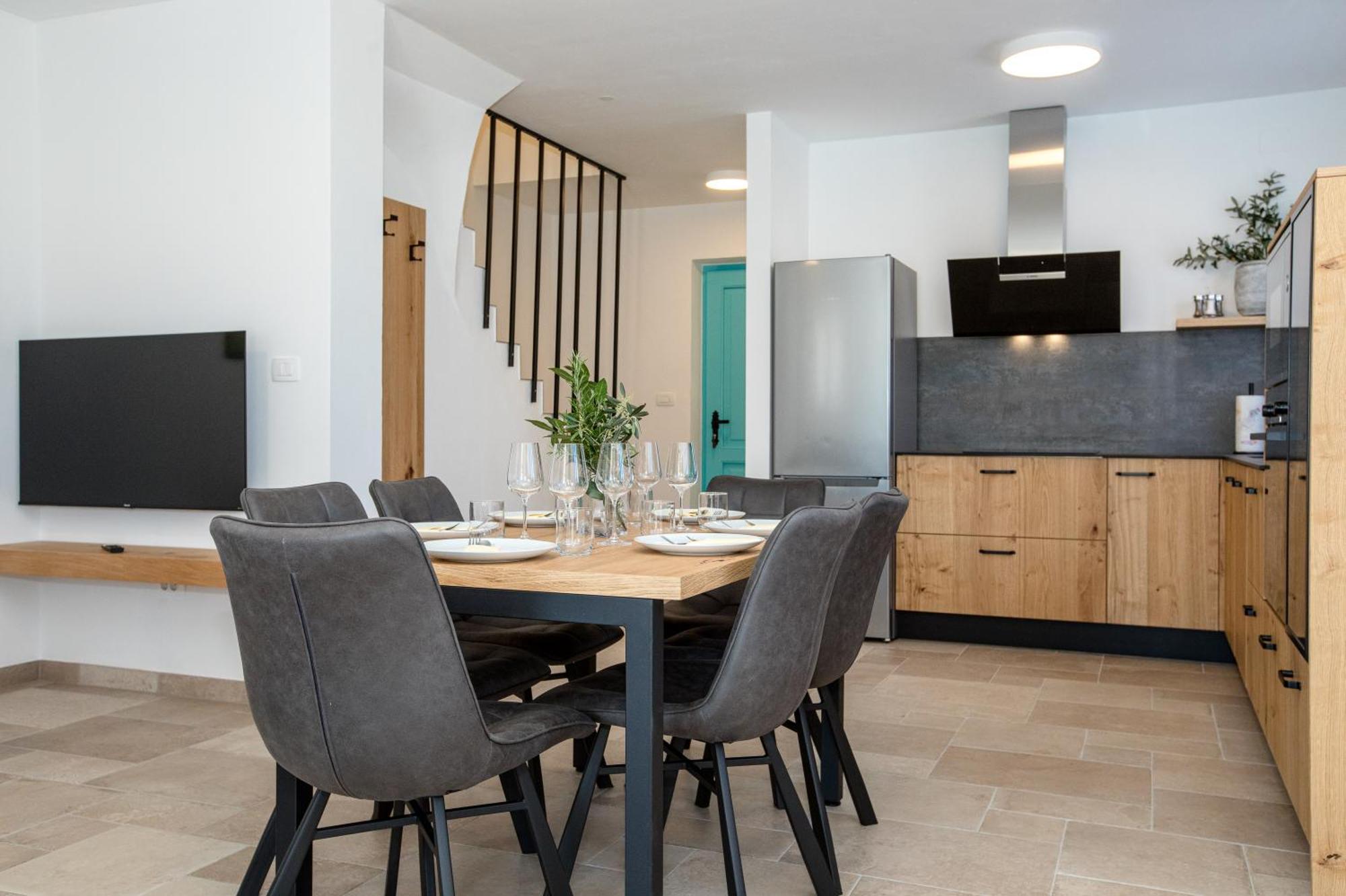 Apartma Stara Maslina * Rab Town